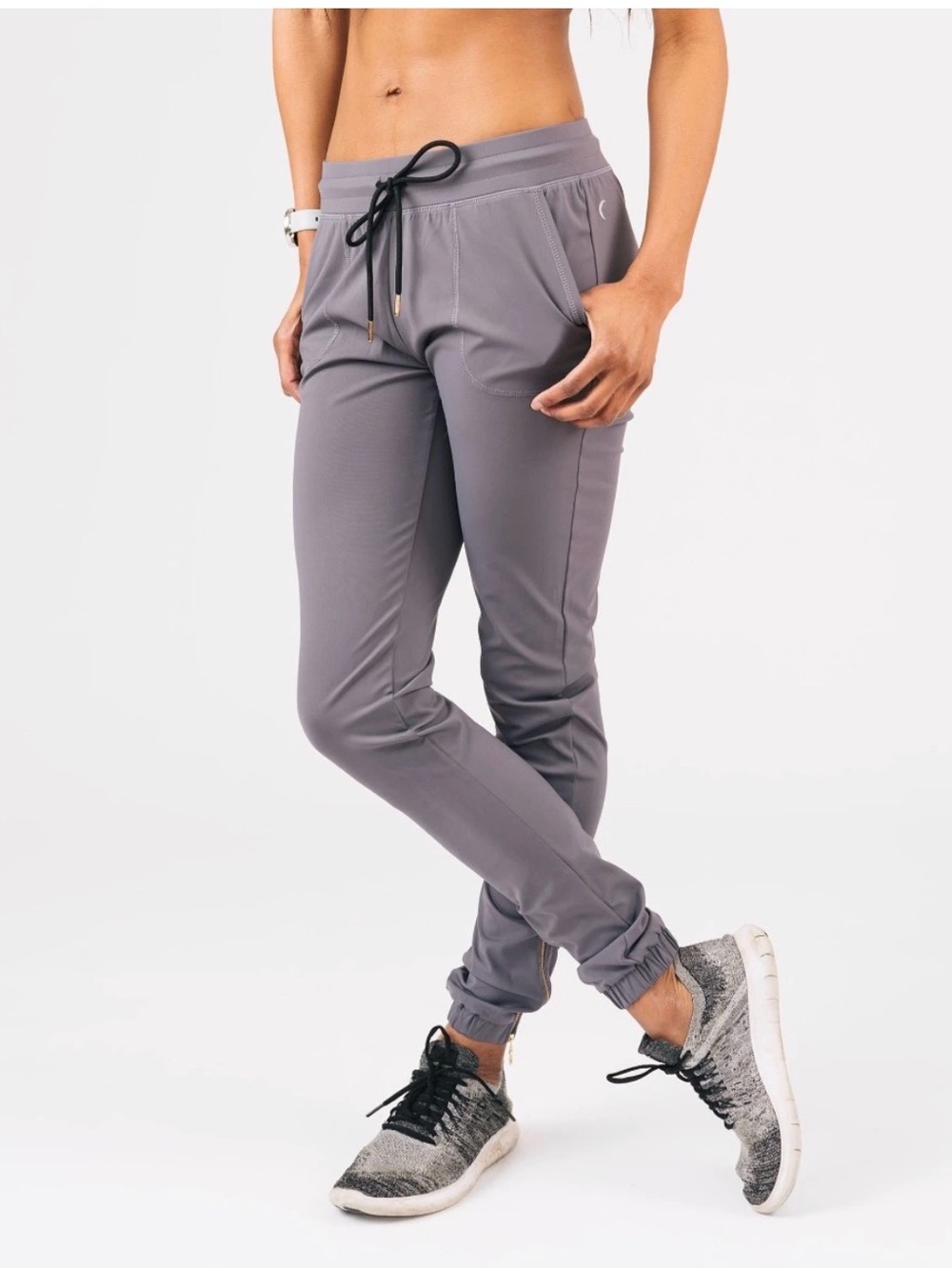Zyia Boutique Lt. Gray Peak Zipper Joggers XS